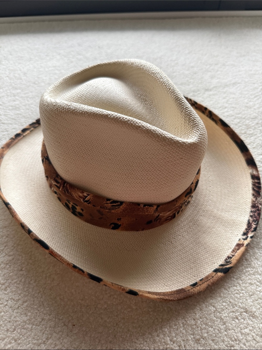 Michelle McGann by Sonni Sporty Female Fedora Hat with Leopard Trim